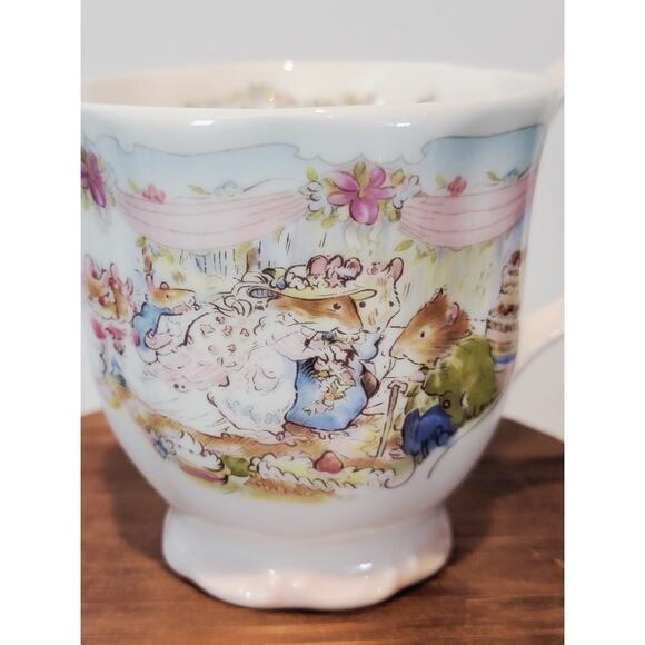 Royal Doulton Brambly Hedge The WEDDING Tea Cup Only 1983 Jill Barklem Box - Picture 7 of 13